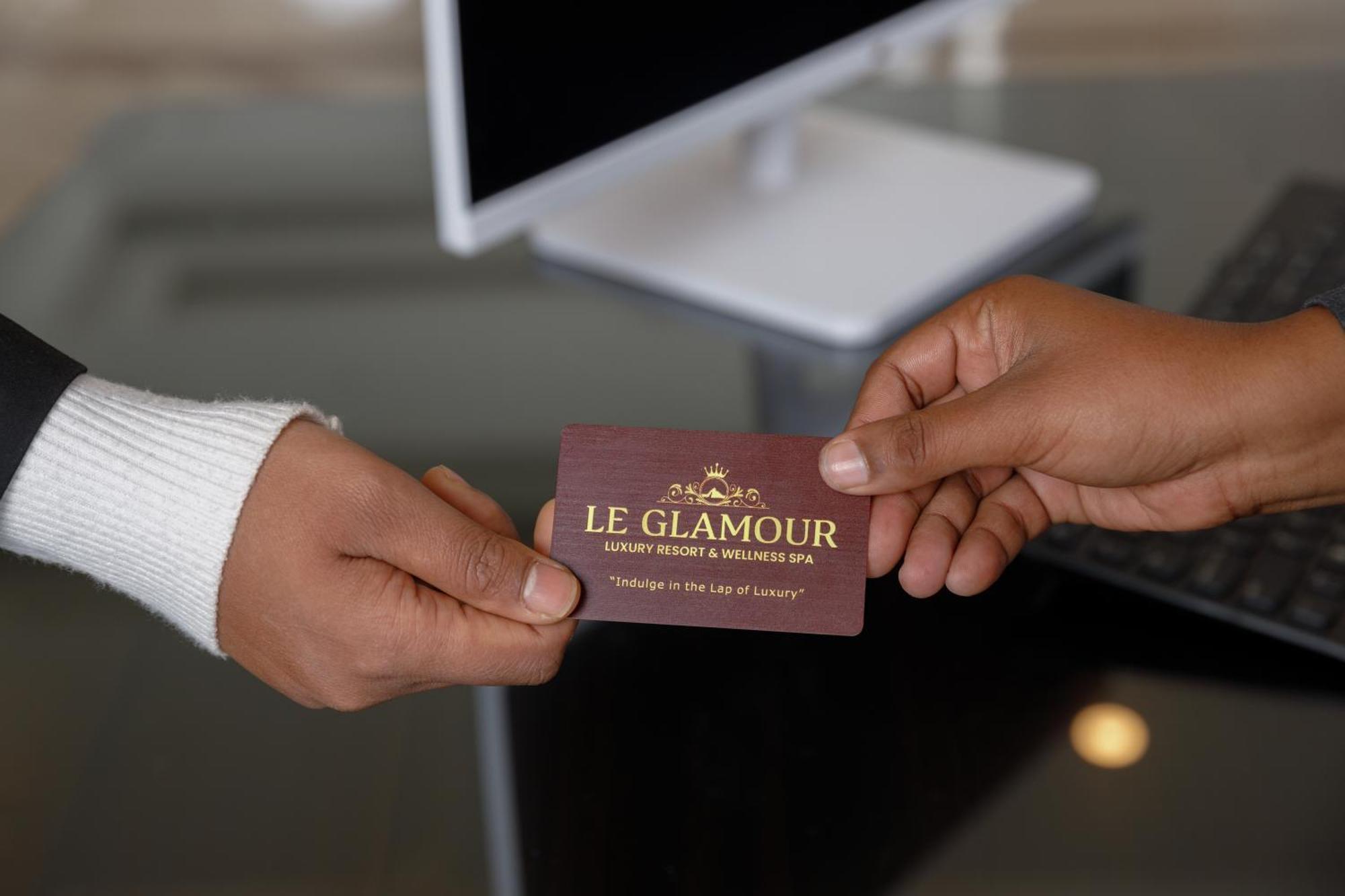פוקהרה Le Glamour Resort & Wellness Spa מראה חיצוני תמונה