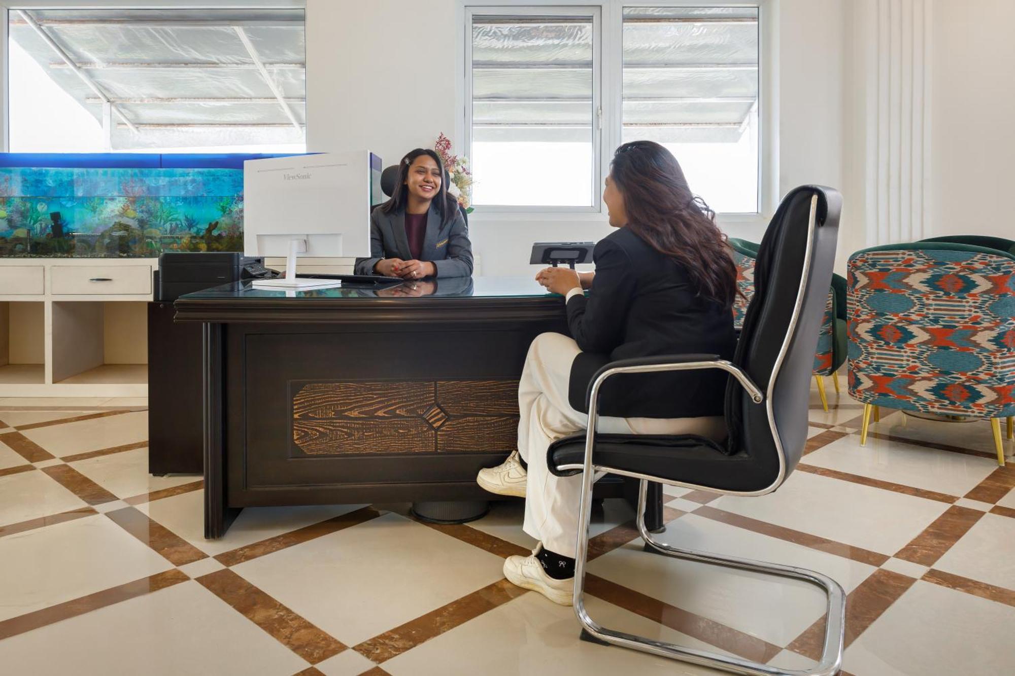 פוקהרה Le Glamour Resort & Wellness Spa מראה חיצוני תמונה